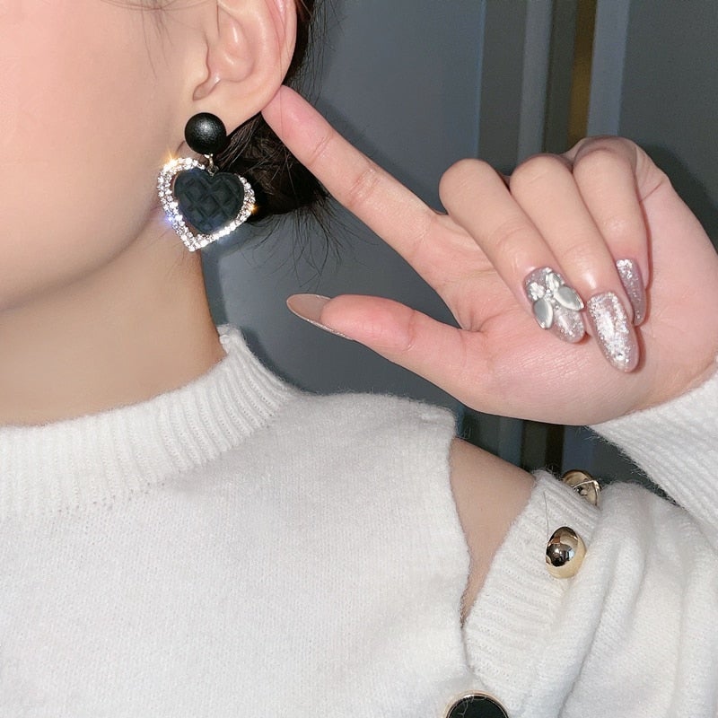Cœur Noir™ | Boucles d'oreilles en or raffinées