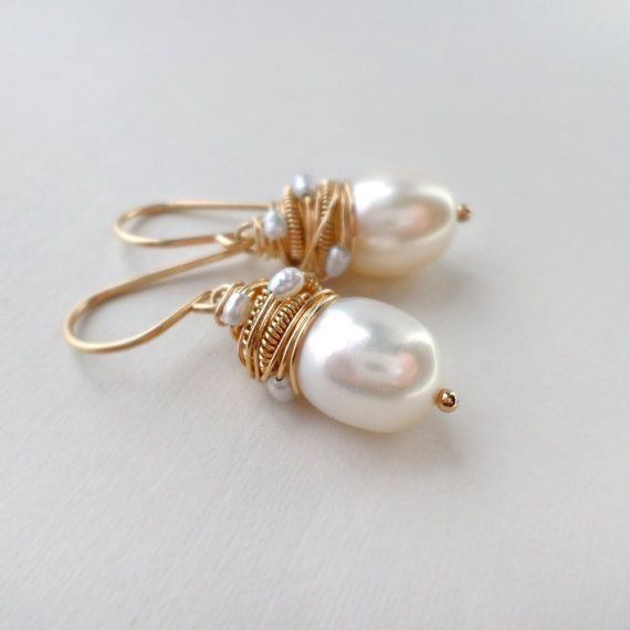 Boucles d'oreilles Vintage™ | Élégance en perles dorées