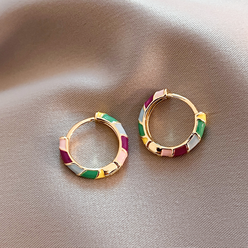 Boucles d'oreilles™ | Créoles en émail doré