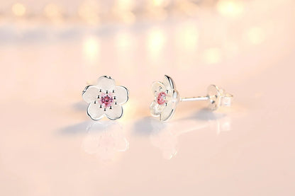 Fleur Éclat™ | Boucles d'oreilles zirconium raffinées