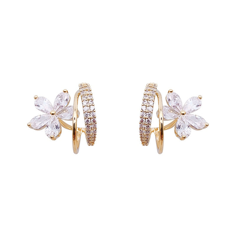 Boucles d’Oreilles Fleur en Or Ornées de Zircons