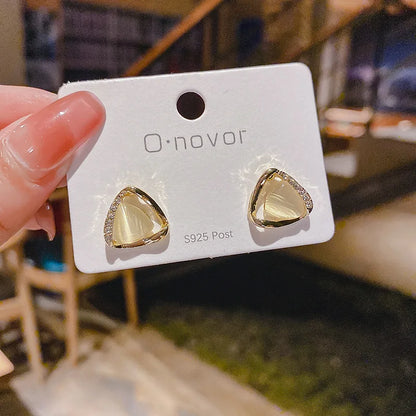 Opalescence™ | Boucles d'oreilles en opale et cristal