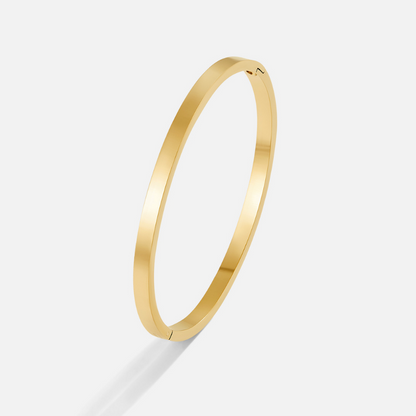 Lily – Bague torsadée dorée