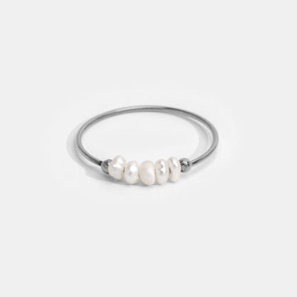 Bague classique en argent avec perles d’eau douce