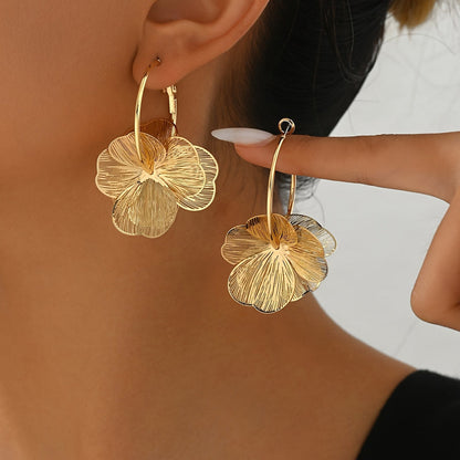 Boucles d'oreilles Exagérées™ | Or creux, élégance raffinée