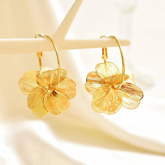 Boucles d'oreilles Exagérées™ | Or creux, élégance raffinée