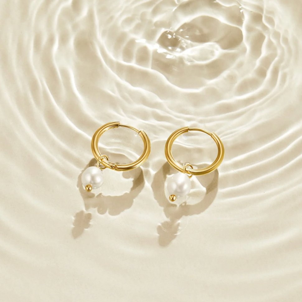 Bella – Boucles d’oreilles en perles d’eau douce