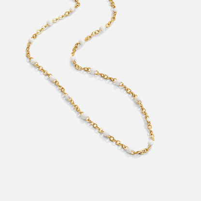Collier de perles blanches pures