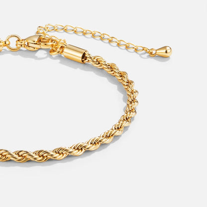 Bracelet doré torsadé chic