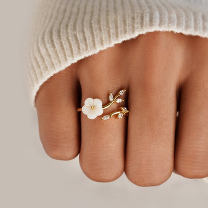 Rise – Bague en pierres blanches